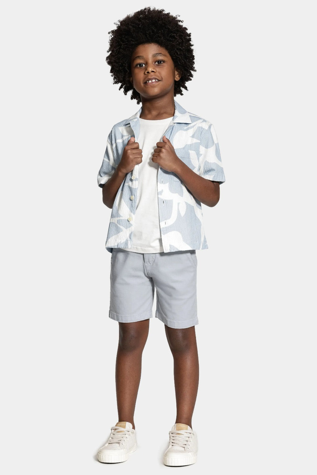 Camisa Regular Manga Curta Infantil Seersucker Azul Claro Com Branco