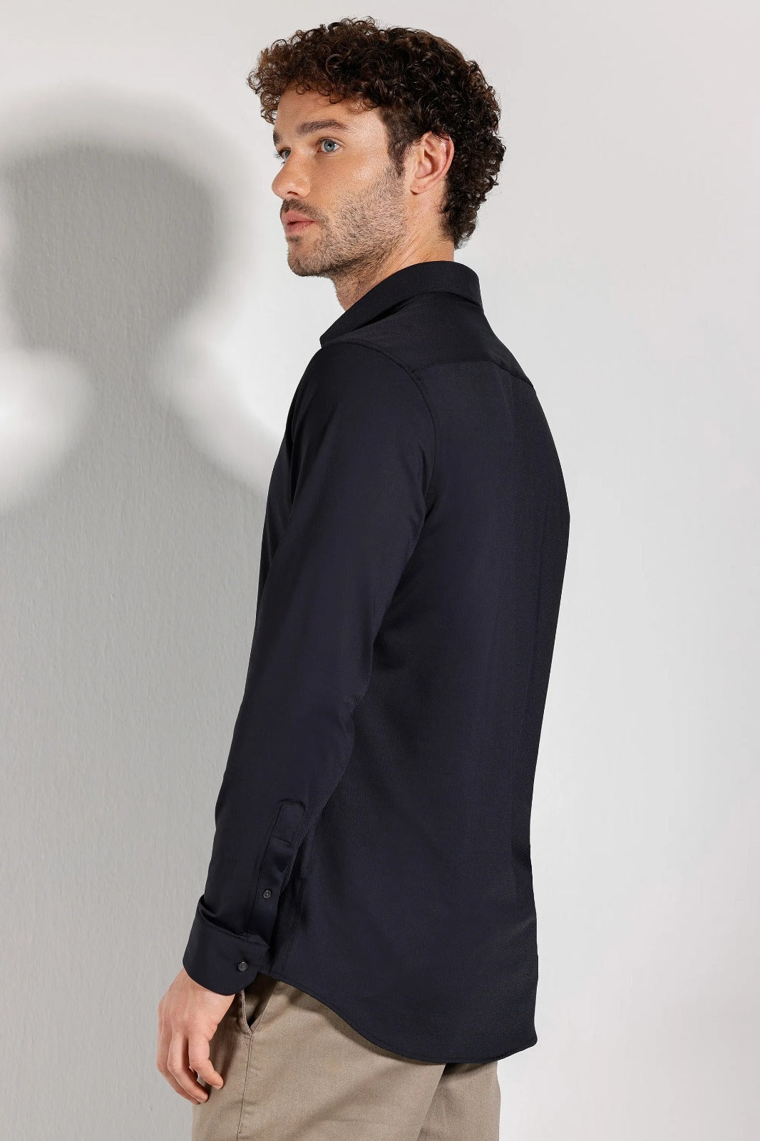 Camisa Bold Manga Longa Preto